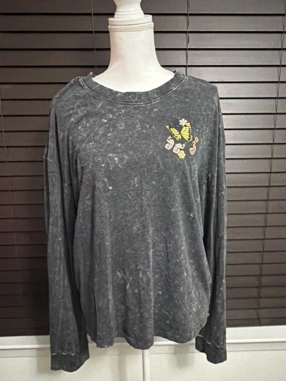 Rebellious One Washed Black Long-Sleeve Tee with Butterfly Embroidery